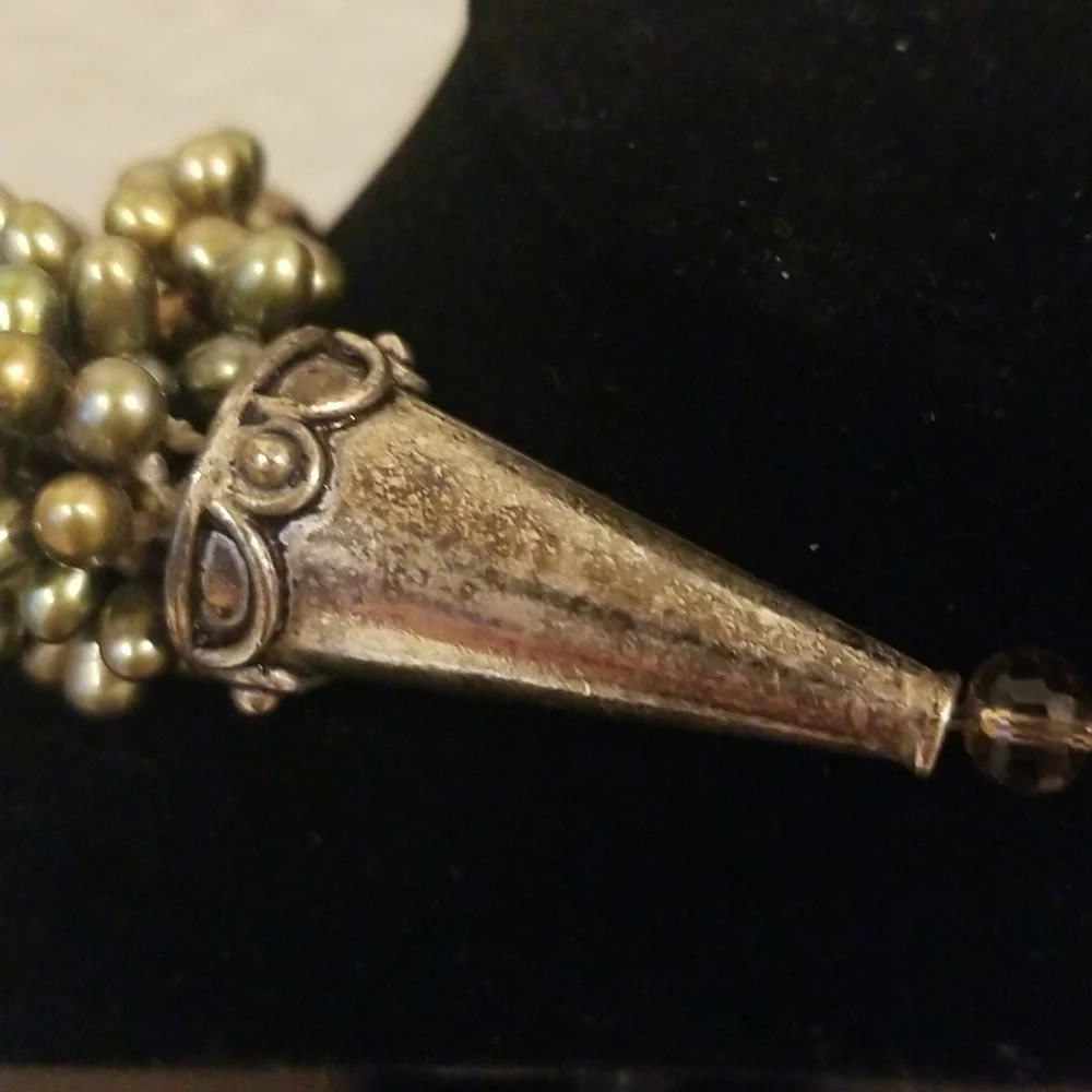 Stunning Beaded Necklace - Picture 5 of 6